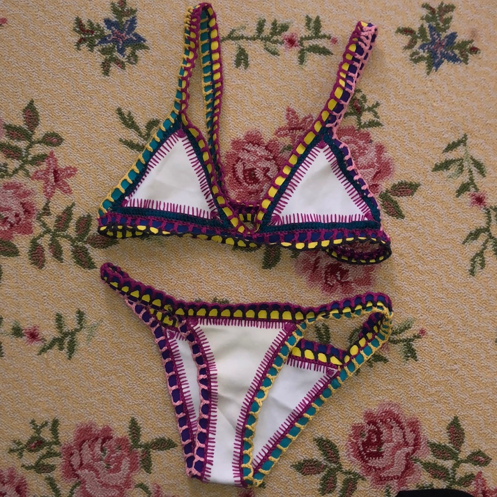 Kiini bikini never worn